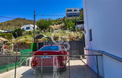 Bodrum Kadıkalesi Mevkii Satılık Deniz Manzaralı Müstakil Villa