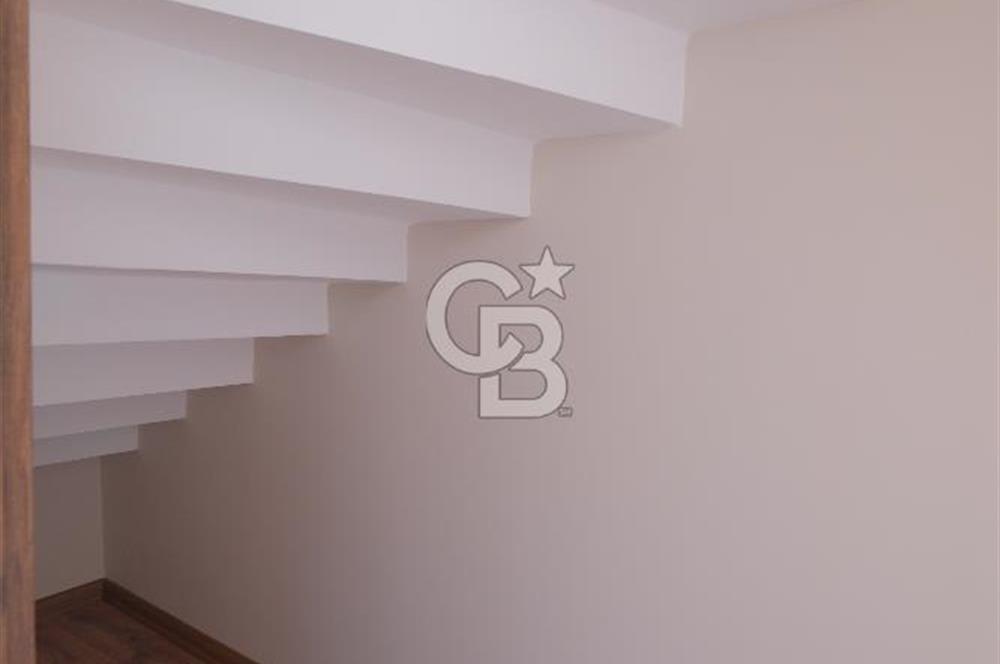 CB İYA' DAN KÜÇÜK ÇİĞLİ' DE MERKEZİ LOKASYON SATILIK 2+2 DUBLEKS