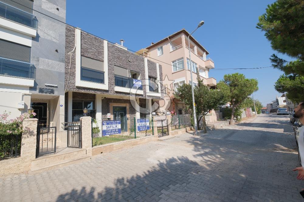 CB İYA' DAN KÜÇÜK ÇİĞLİ' DE MERKEZİ LOKASYON SATILIK 2+2 DUBLEKS