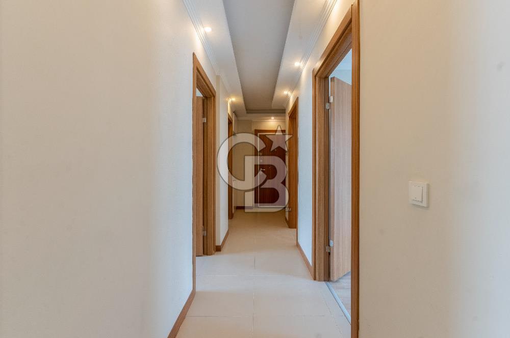Bayraklıda Satılık 3+1 Boş Daire