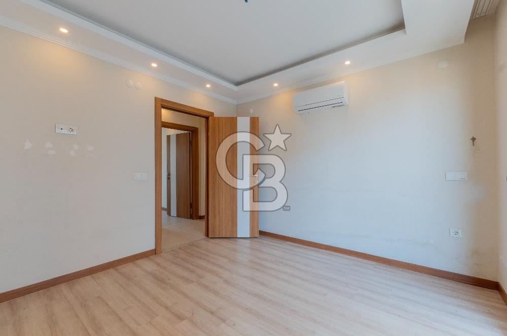 Bayraklıda Satılık 3+1 Boş Daire