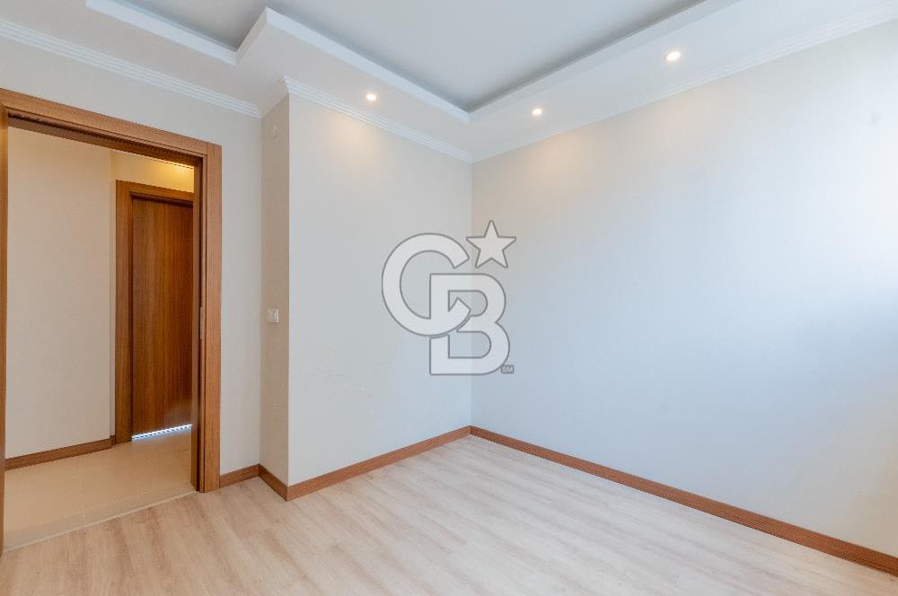 Bayraklıda Satılık 3+1 Boş Daire