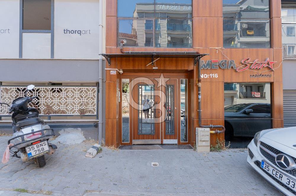 Bayraklıda Satılık 3+1 Boş Daire