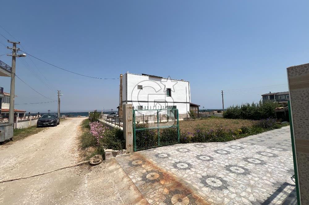 LAPSEKİ ÇARDAK EMEK TATİL SİTESİNDE SATILIK ARSA