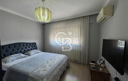 Bornova Royal O. Akbulut Sitesi'nde Havuzlu 3+1 Satılık Daire