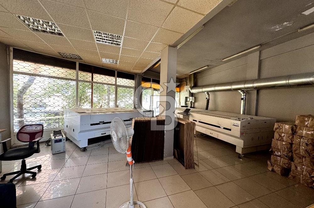 Atatürk Oto Sanayi 1. Kısımda Kiralık Dükkan 