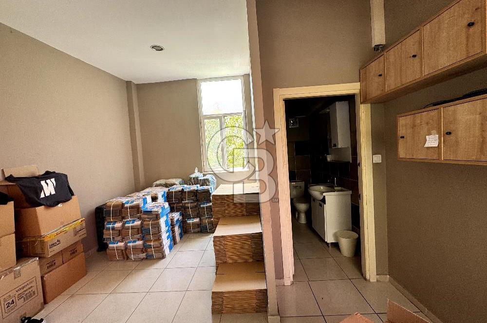 Atatürk Oto Sanayi 1. Kısımda Kiralık Dükkan 