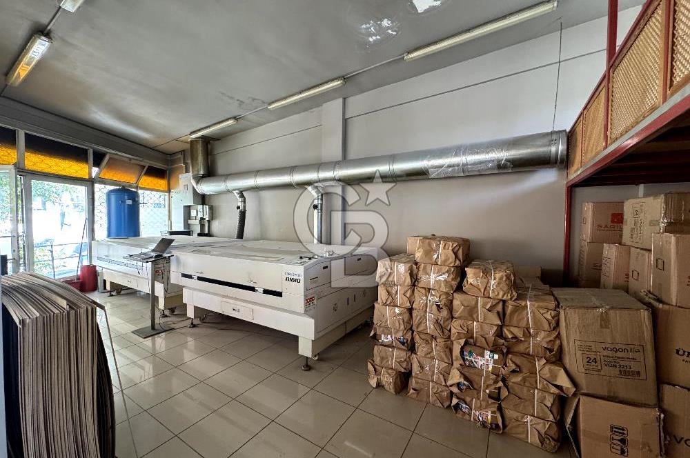 Atatürk Oto Sanayi 1. Kısımda Kiralık Dükkan 