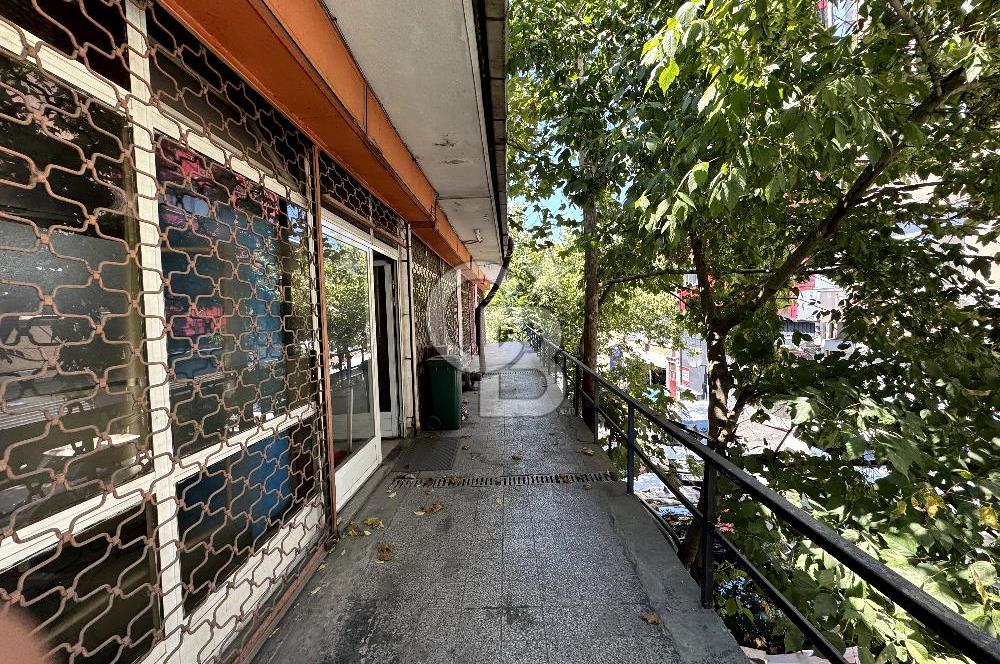 Atatürk Oto Sanayi 1. Kısımda Kiralık Dükkan 