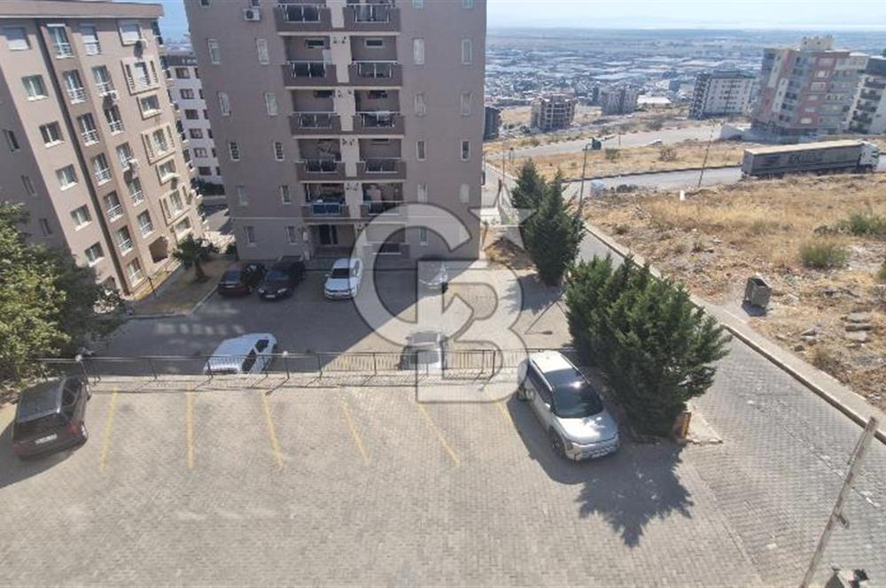 ÇİĞLİ ESENTEPE HAVUZ VE PANAROMIK DENİZ MANZARALI KİRALIK 3+1 DAİRE 