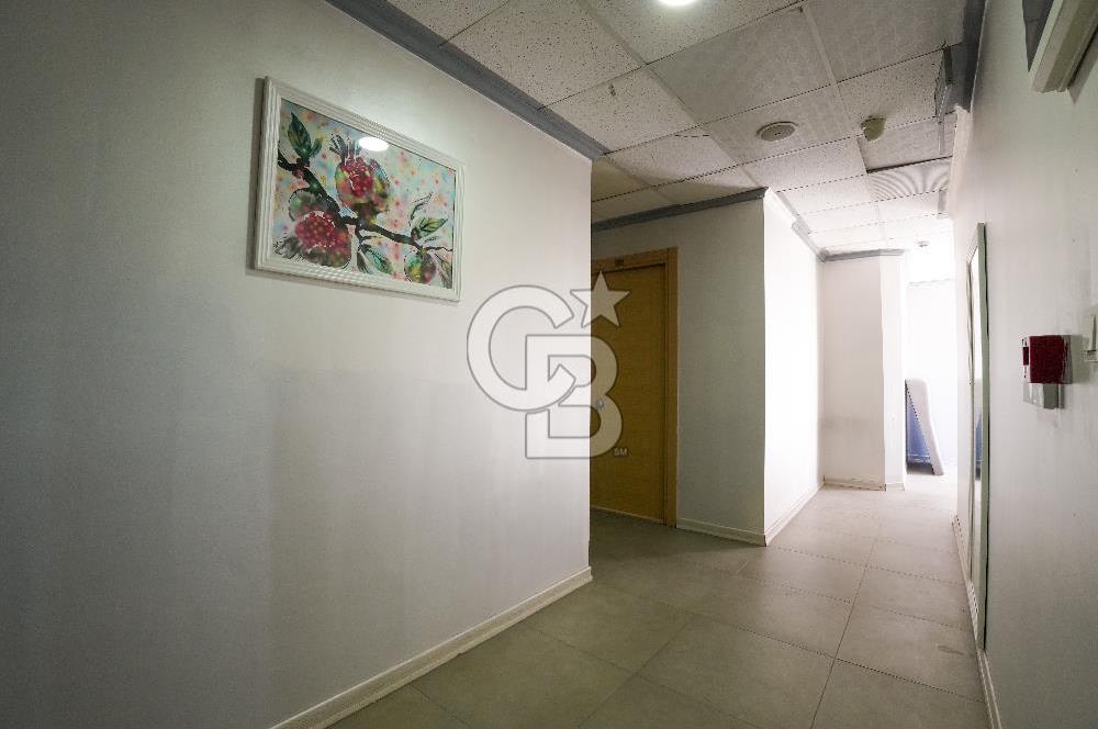 FİNANS MERKEZİ, HASTANELER VE PLAZALAR BÖLGESİNDE DEVREN OTEL