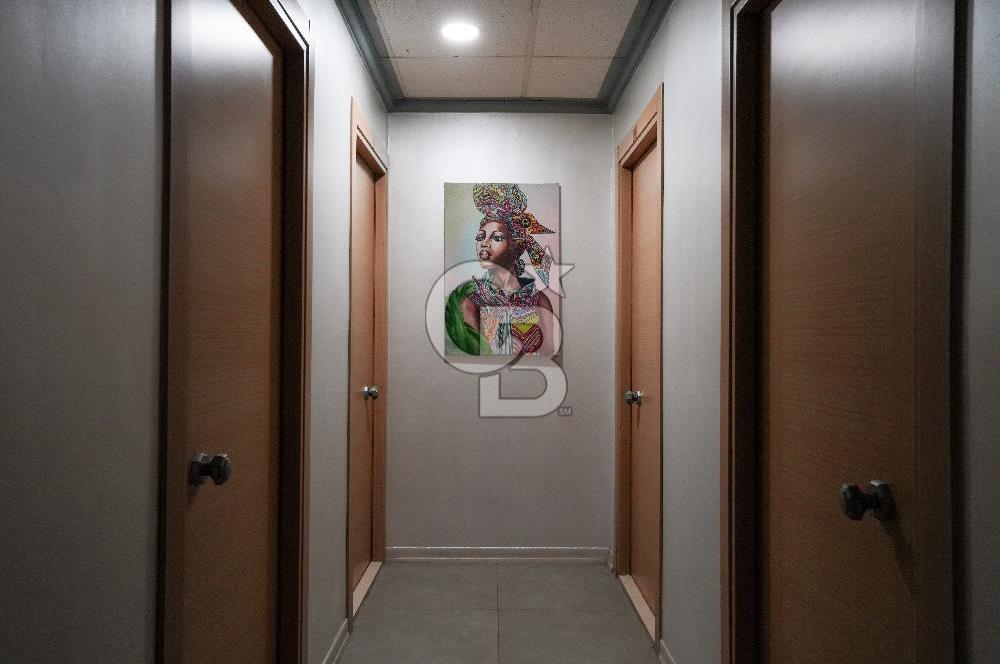 FİNANS MERKEZİ, HASTANELER VE PLAZALAR BÖLGESİNDE DEVREN OTEL