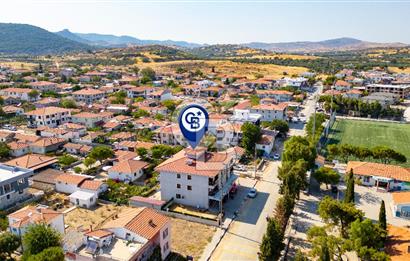 Foça Yenibağarası Ana Cadde Üzeri Satılık Dükkan