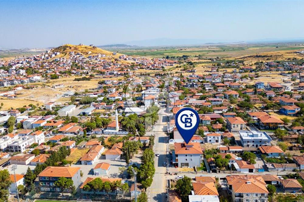Foça Yenibağarası Ana Cadde Üzeri Satılık Dükkan