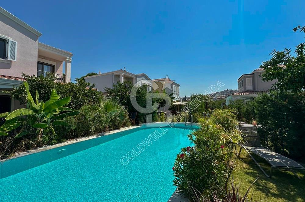 Aydın Kuşadası Storia Akdeniz Evleri Ortak havuzlu ikiz villa