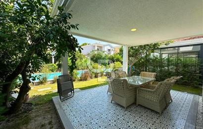 Aydın Kuşadası Storia Akdeniz Evleri Ortak havuzlu ikiz villa