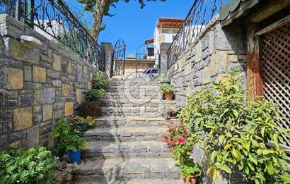 Bodrum Bitez de Satılık Bahçe Katı Daire