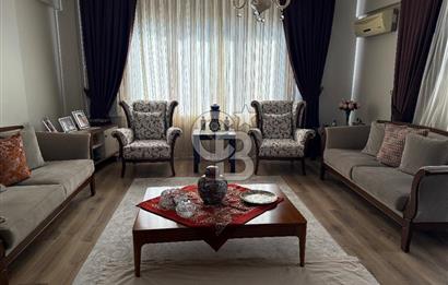 KOZYATAĞI’NDA YEŞİLLİKLER İÇİNDE BAKIMLI 3+1 SATILIK DAİRE