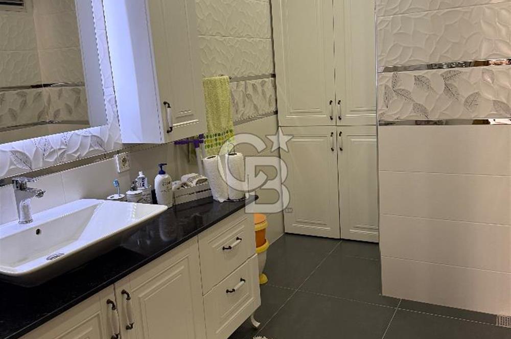 KOZYATAĞI’NDA YEŞİLLİKLER İÇİNDE BAKIMLI 3+1 SATILIK DAİRE