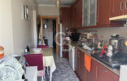 KOZYATAĞI’NDA YEŞİLLİKLER İÇİNDE BAKIMLI 3+1 SATILIK DAİRE