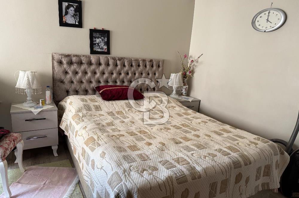 KOZYATAĞI’NDA YEŞİLLİKLER İÇİNDE BAKIMLI 3+1 SATILIK DAİRE