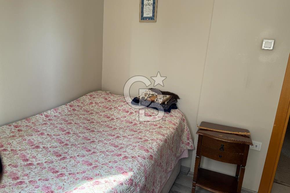 KOZYATAĞI’NDA YEŞİLLİKLER İÇİNDE BAKIMLI 3+1 SATILIK DAİRE