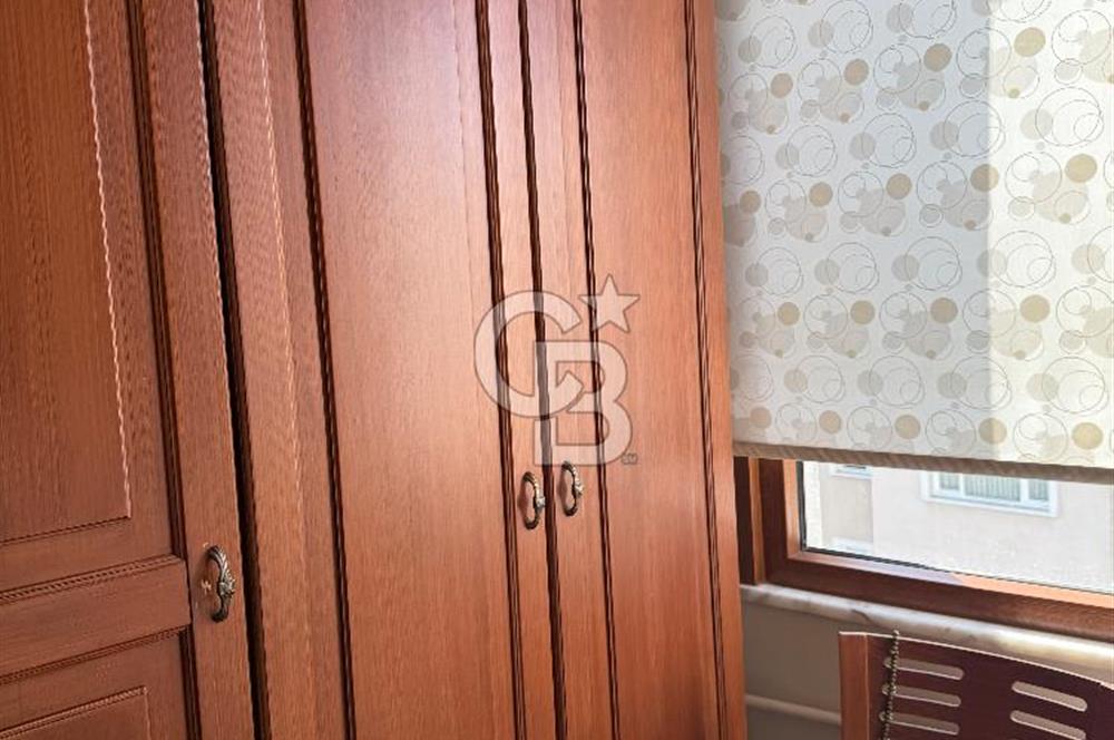 KOZYATAĞI’NDA YEŞİLLİKLER İÇİNDE BAKIMLI 3+1 SATILIK DAİRE