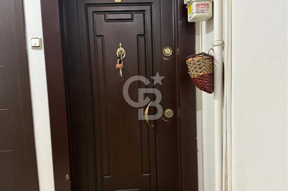 KOZYATAĞI’NDA YEŞİLLİKLER İÇİNDE BAKIMLI 3+1 SATILIK DAİRE