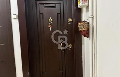 KOZYATAĞI’NDA YEŞİLLİKLER İÇİNDE BAKIMLI 3+1 SATILIK DAİRE