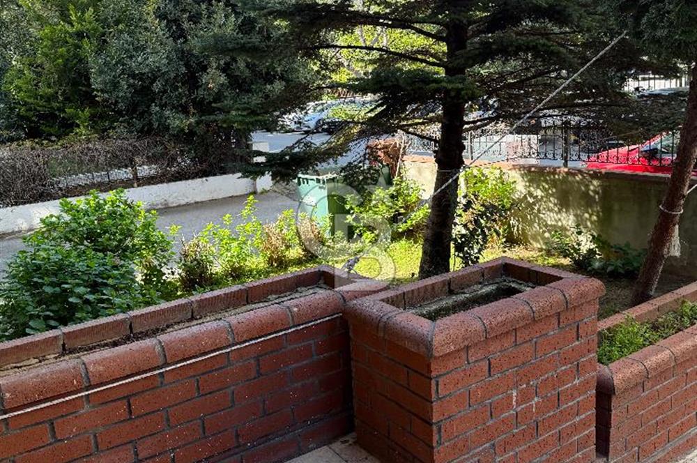 KOZYATAĞI’NDA YEŞİLLİKLER İÇİNDE BAKIMLI 3+1 SATILIK DAİRE