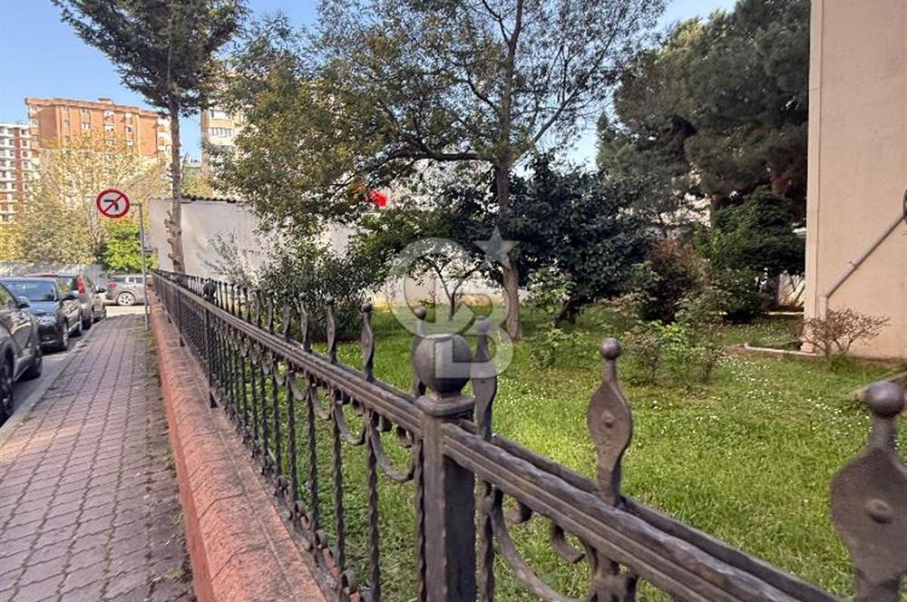KOZYATAĞI’NDA YEŞİLLİKLER İÇİNDE BAKIMLI 3+1 SATILIK DAİRE