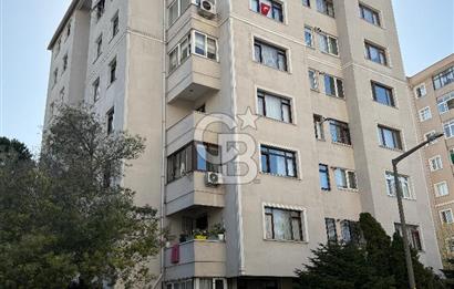 KOZYATAĞI’NDA YEŞİLLİKLER İÇİNDE BAKIMLI 3+1 SATILIK DAİRE