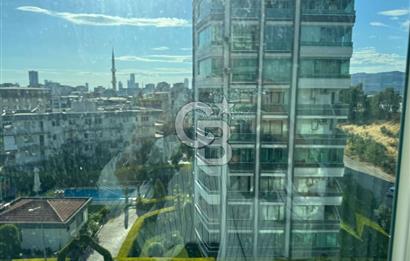 Bornova Royal O. Akbulut Sitesi'nde Havuzlu 3+1 Satılık Daire