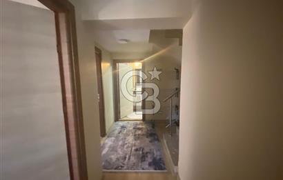 Urla Altıntaş’ta Satılık Bahçeli 3+1 Dubleks Daire