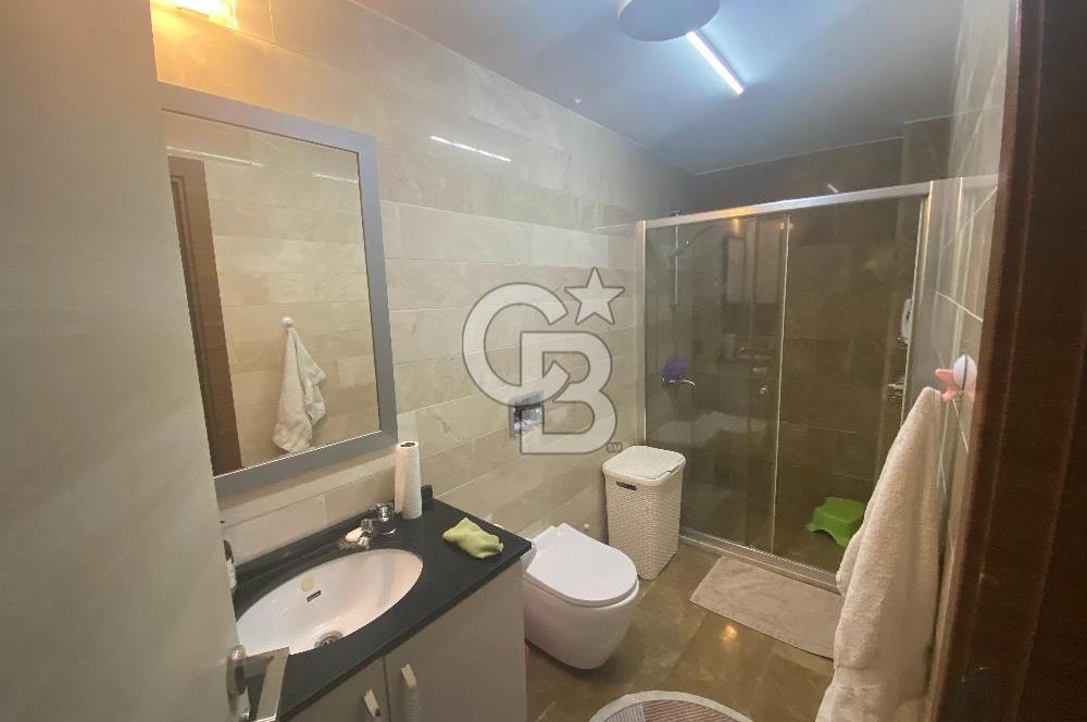 Urla Altıntaş’ta Satılık Bahçeli 3+1 Dubleks Daire