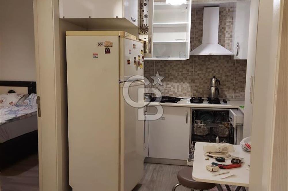 Pendik Batı çarşı iskanlı içi sıfırlanmış 65m2 net satılık daire