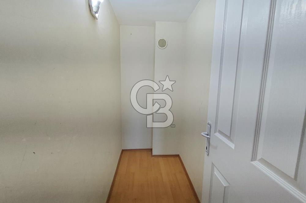 BUCA’DA SİTE İÇİNDE GENİŞ,ARAKAT 3+1 TAŞINMAYA HAZIR DAİRE
