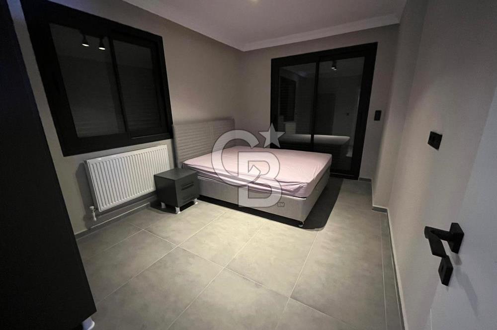Karaburun Kamukent Sitesi 4+1 Eşyalı Kiralık Tripleks Villa