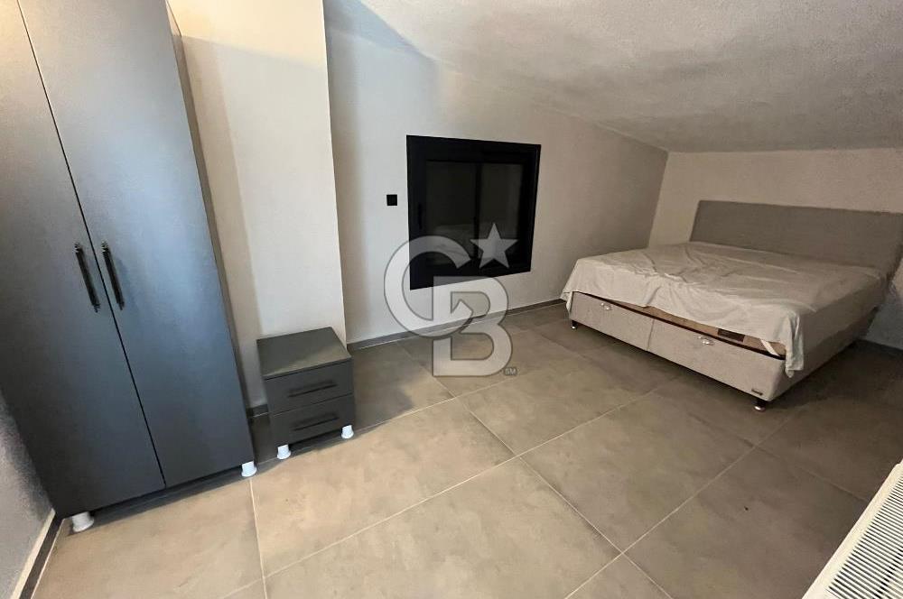 Karaburun Kamukent Sitesi 4+1 Eşyalı Kiralık Tripleks Villa
