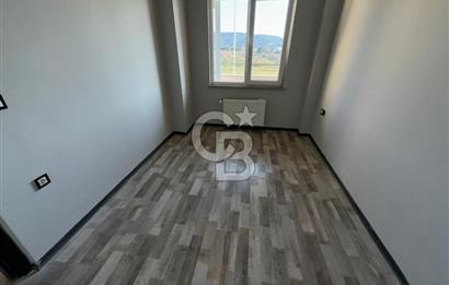 ÇANAKKALE MERKEZ İSMETPAŞADA SİTE İÇİ SATILIK 1+1 DAİRE