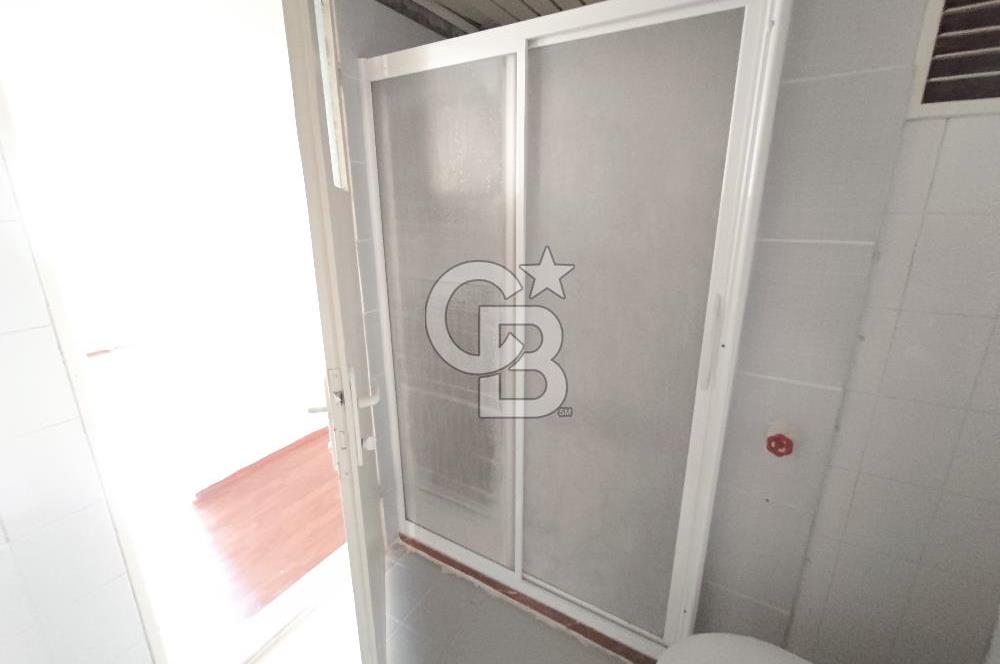 ÇİĞLİ ATATÜRK MAHALLESİNDE TEMİZ 3+1 ARAKAT DAİRE