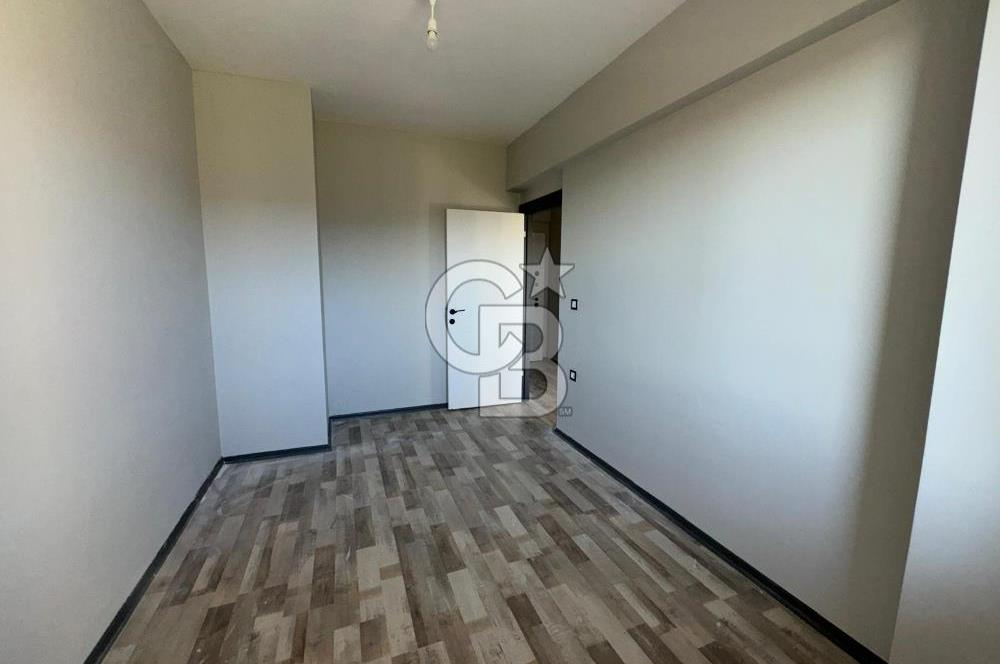 ÇANAKKALE MERKEZ İSMETPAŞADA SİTE İÇİ SATILIK 1+1 DAİRE
