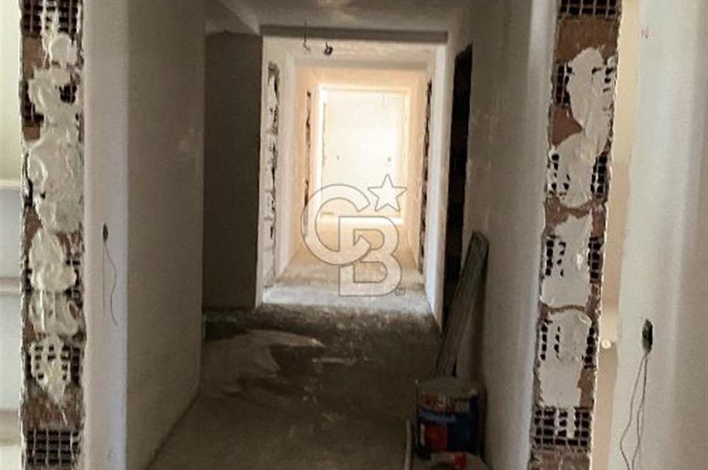 Seyrek’te Bahçeli 1+1 Satılık Daire 