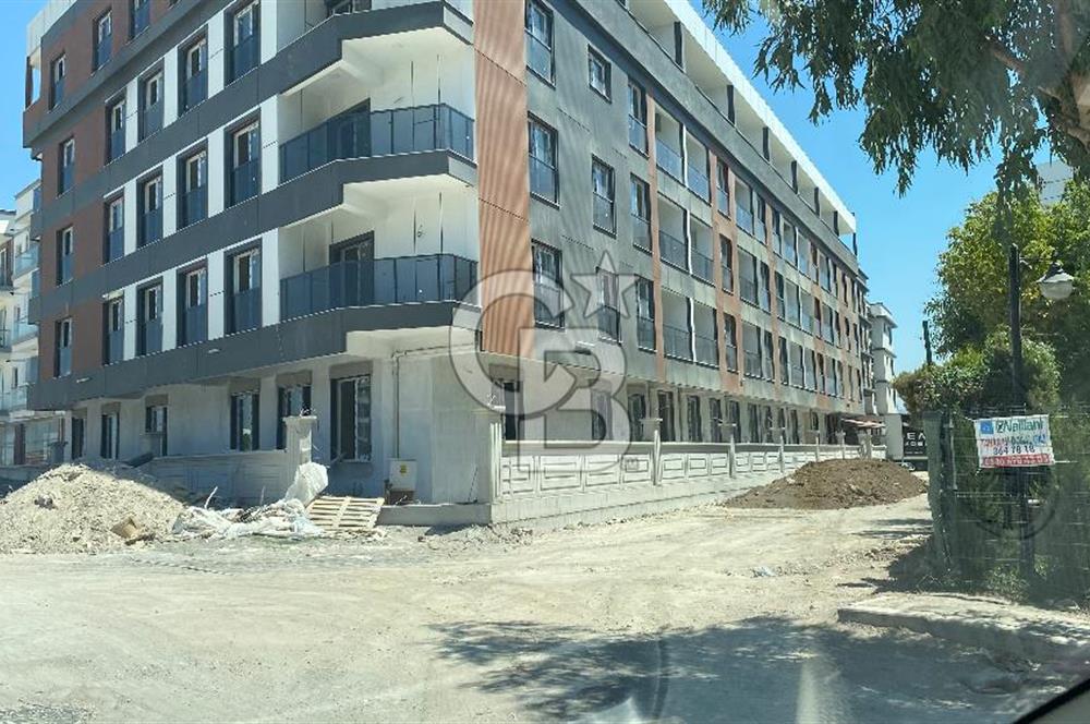 Seyrek’te Bahçeli 1+1 Satılık Daire 