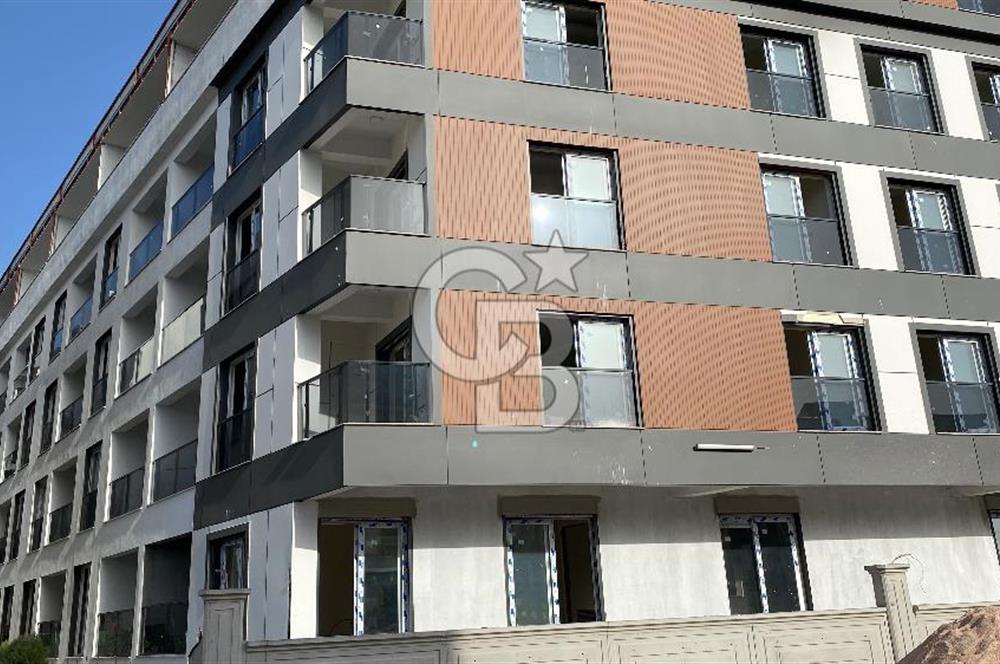 Seyrek’te Bahçeli 1+1 Satılık Daire 