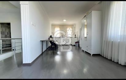 Yalova Çınarcık Koru Mahallesinde Yüzme Havuzlu Villa