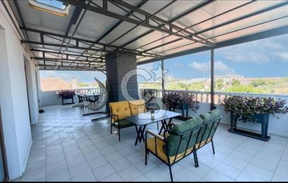 Yalova Çınarcık Koru Mahallesinde Yüzme Havuzlu Villa