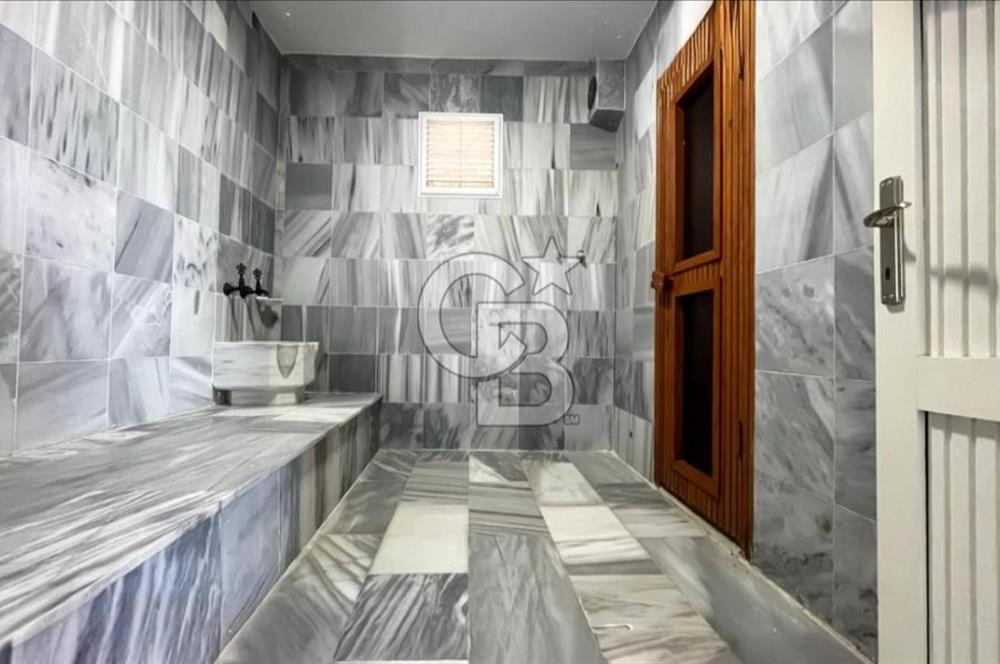 Yalova Çınarcık Koru Mahallesinde Yüzme Havuzlu Villa