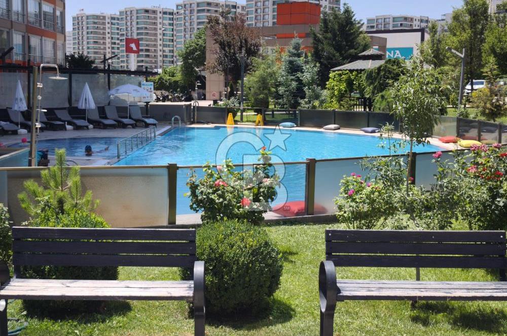 GÖLDE LÜXE 2 SİTESİNDE GÖKSU PARKI MANZARALI SATILIK 1+1 DAİRE