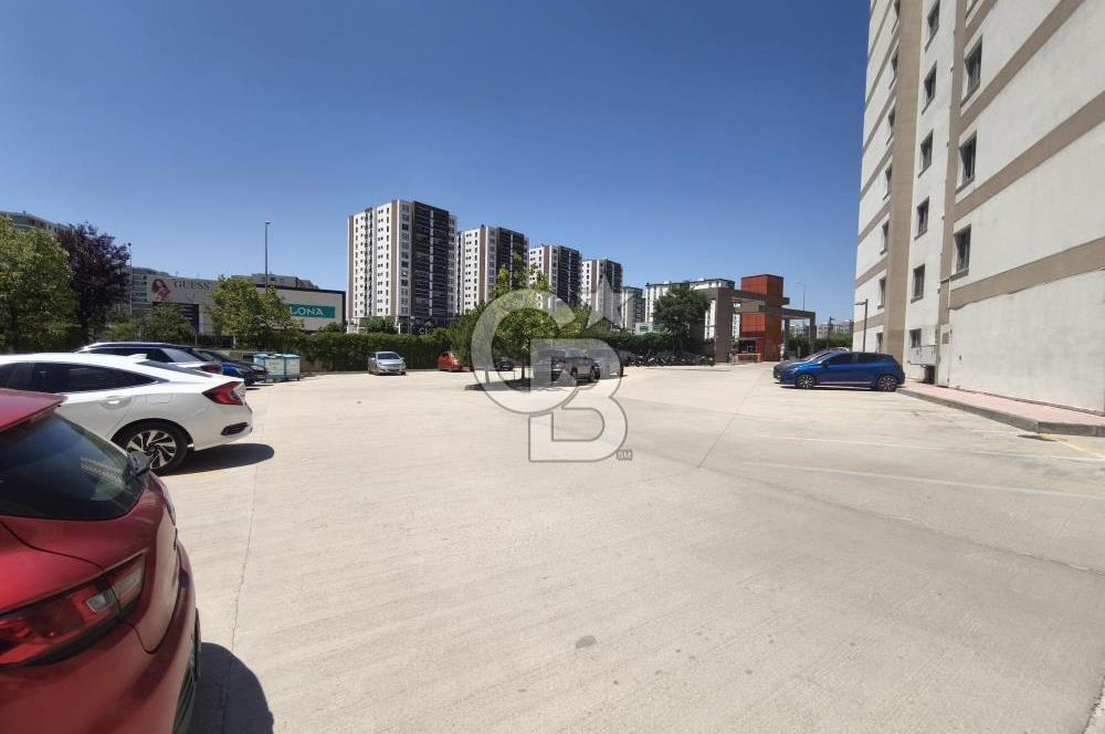 GÖLDE LÜXE 2 SİTESİNDE GÖKSU PARKI MANZARALI SATILIK 1+1 DAİRE